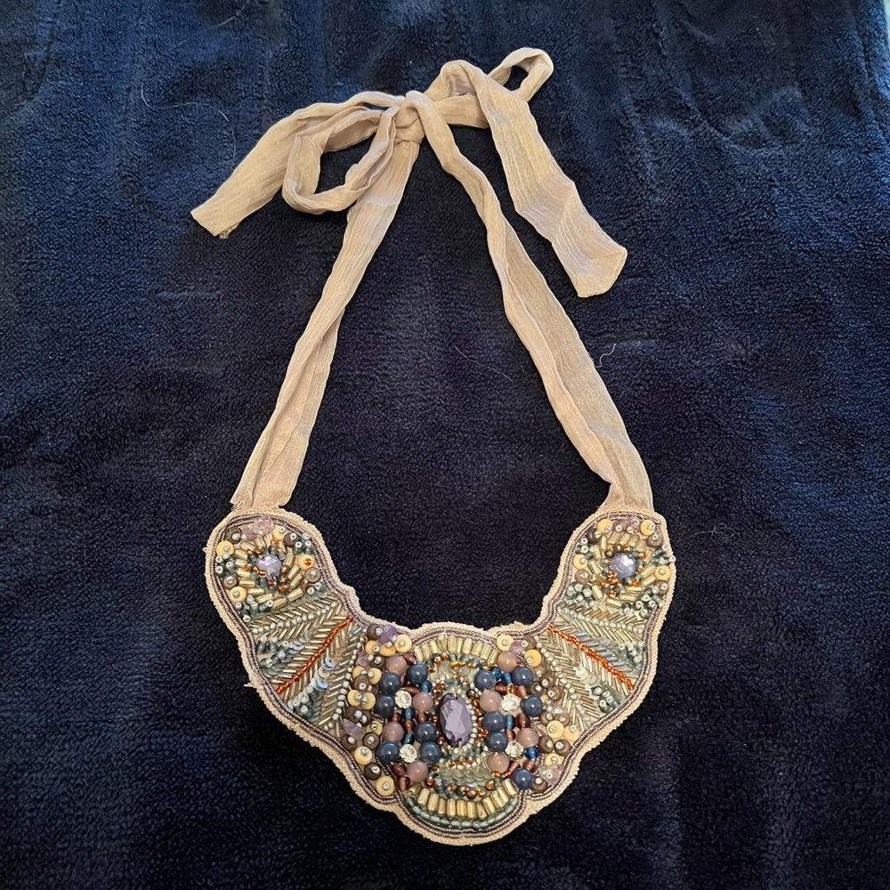 Loft Beaded Bib Necklace w/Fabric Closure